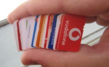 Bald nur noch mit Personalausweis: SIM-Karten. Bild: mroach. Lizenz: Creative Commons BY-SA 2.0.