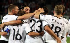 CC by 2.0 https://commons.wikimedia.org/wiki/File:UEFA_Euro_2012_qualifying_-_Austria_vs_Germany_2011-06-03_(16).jpg