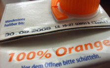 Nicht nur Orangensaft hat ein Haltbarkeitsdatum, nun wohl auch journalistische Artikel.