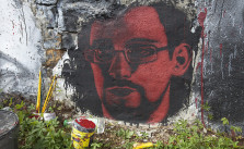 Edward Snowden CC BY 2.0 via flickr/home_of_chaos