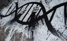 Ob verurteilt oder unschuldig – in Kuwait wird die Abgabe von DNA-Proben verpflichtend | CC BY 2.0 by thierry ehrmann