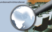 Auf der Webseite verspricht man "Einblick in das Innenleben des BND". Es gibt aber keine.