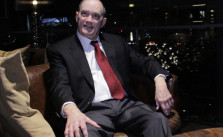 Bill Binney bei der Preisverleihung zum Sam Adams Award 2015