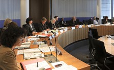 Der Bundestagssausschuss für Verkehr und digitale Infrastruktur