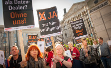 Proteste gegen einen Entwurf für das Meldegesetz im September 2012 (Foto: Ruben Neugebauer/ Campact)