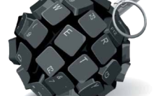 Die Tastatur als Handgranate - Illustration einer Europol-Analyse zu Bedrohungen im Internet.