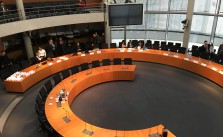 Europasaal vor der Sitzung.