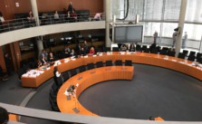 Europasaal vor der Sitzung.