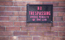 Hessen will Hausfriedensbruch in die digitale Welt übertragen. CC BY 2.0 via flickr/saba