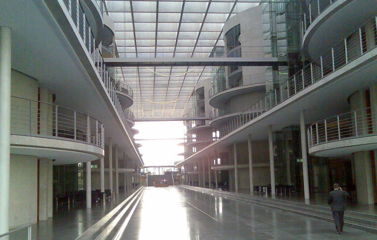 Blick in das Paul-Löbe-Haus des Deutschen Bundestages