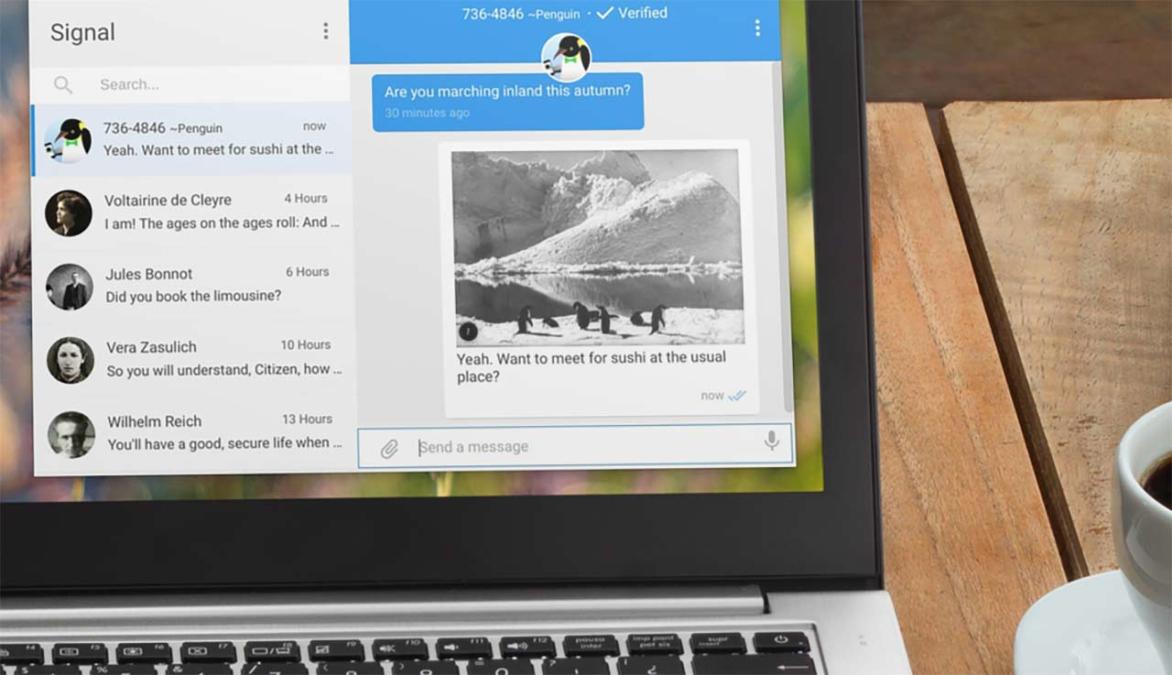 Desktop-App von Signal auf einem Bildschirm