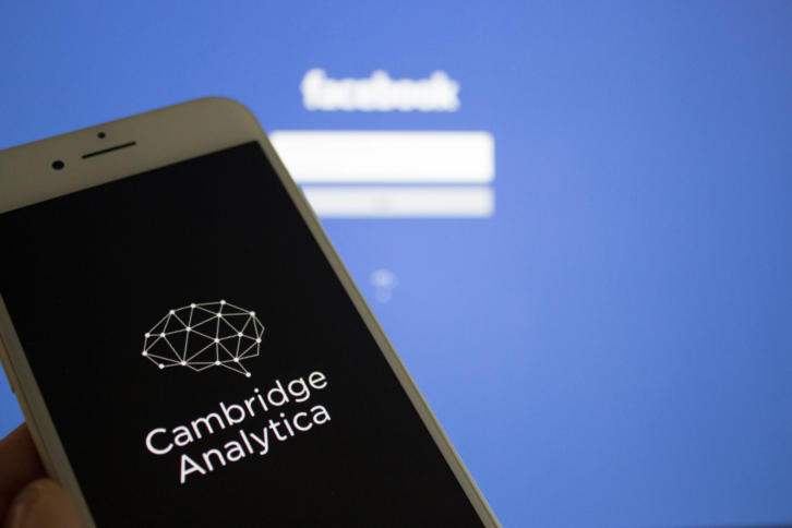 Handy Cambridge Analytica Facebook