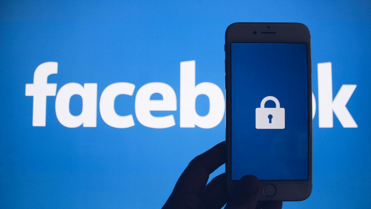 Facebook-Logo; Schloss