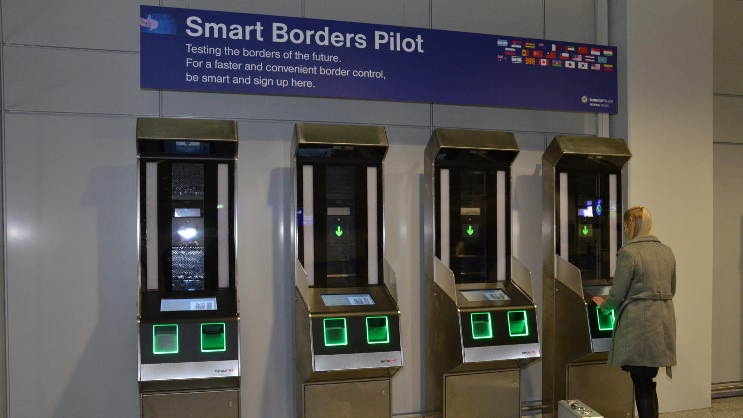 "EasyPASS"-Grenzkontrollschranken