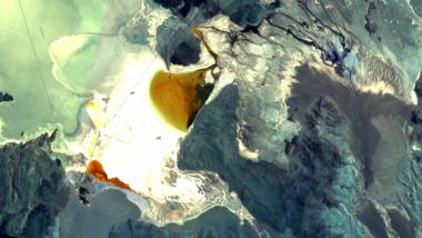 Lithium-Mine in Argentinien aus der Vogelperspektive