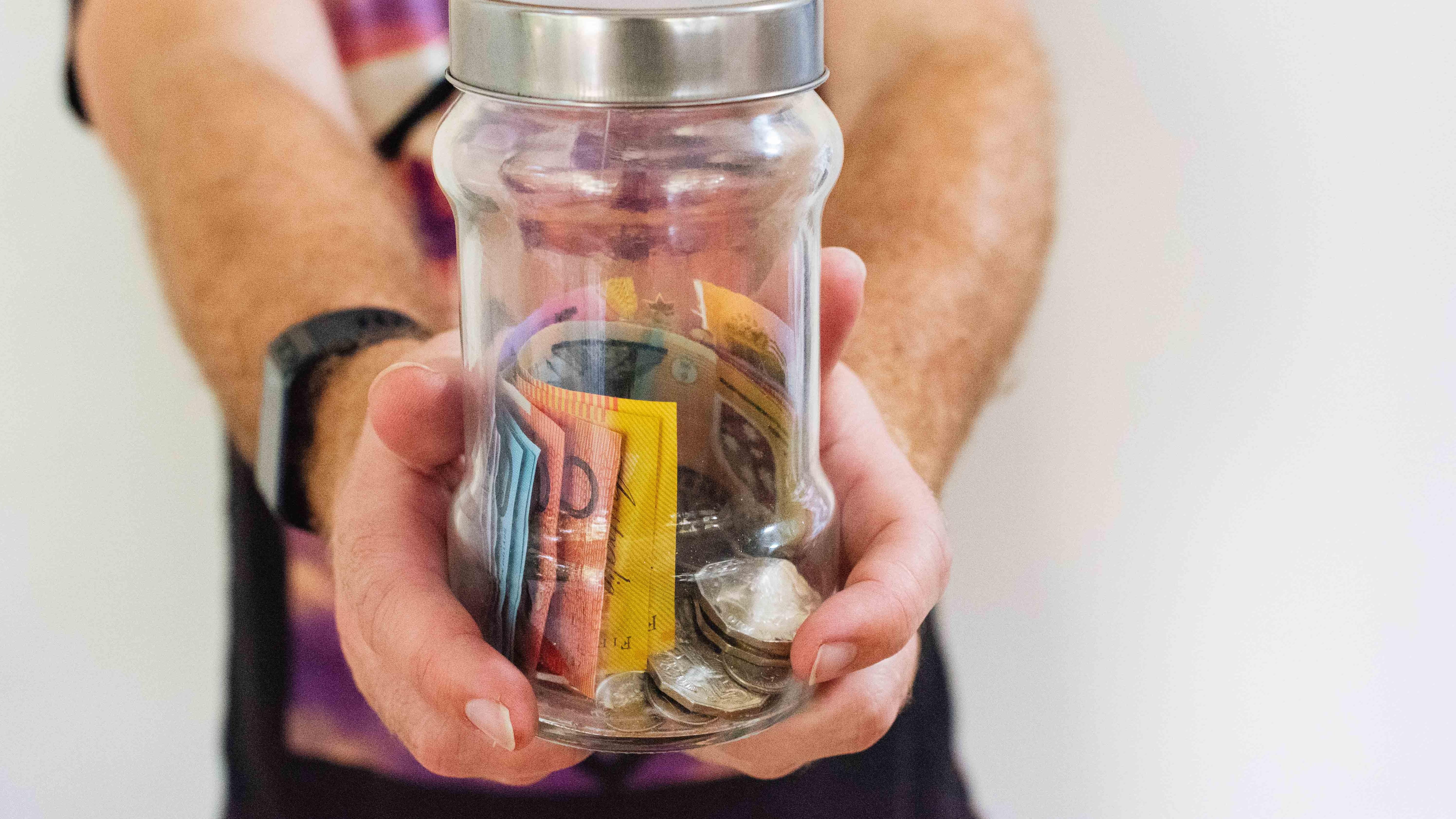 Wir legen unsere Einnahmen und Ausgaben offen