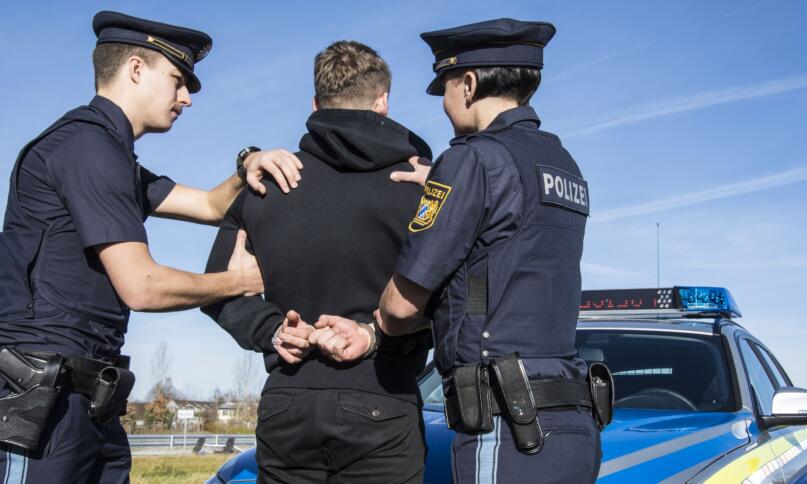 Festnahme durch bayrische Polizei