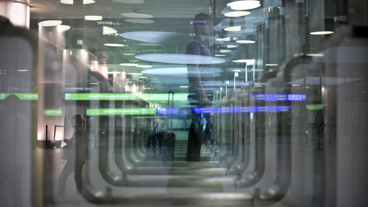 Automatisierte Gesichtskontrolle am Flughafen