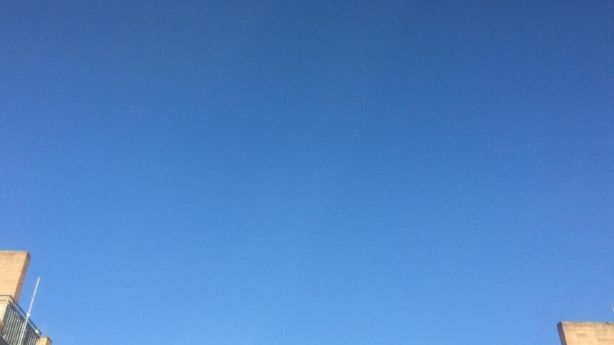 Blauer Himmel