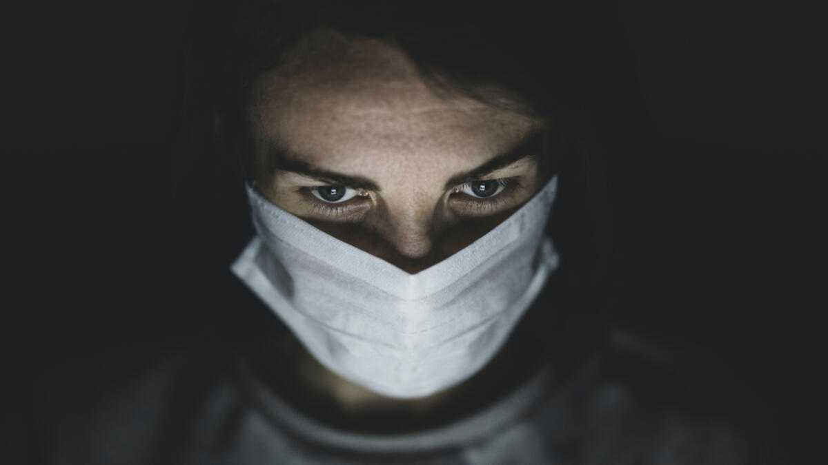 Ein Jurist rät allen Menschen, die in Niedersachsen derzeit unter Quarantäne stehen, möglichst bald Strafanzeige gegen das Sozialministerium zu stellen. (Symbolbild)