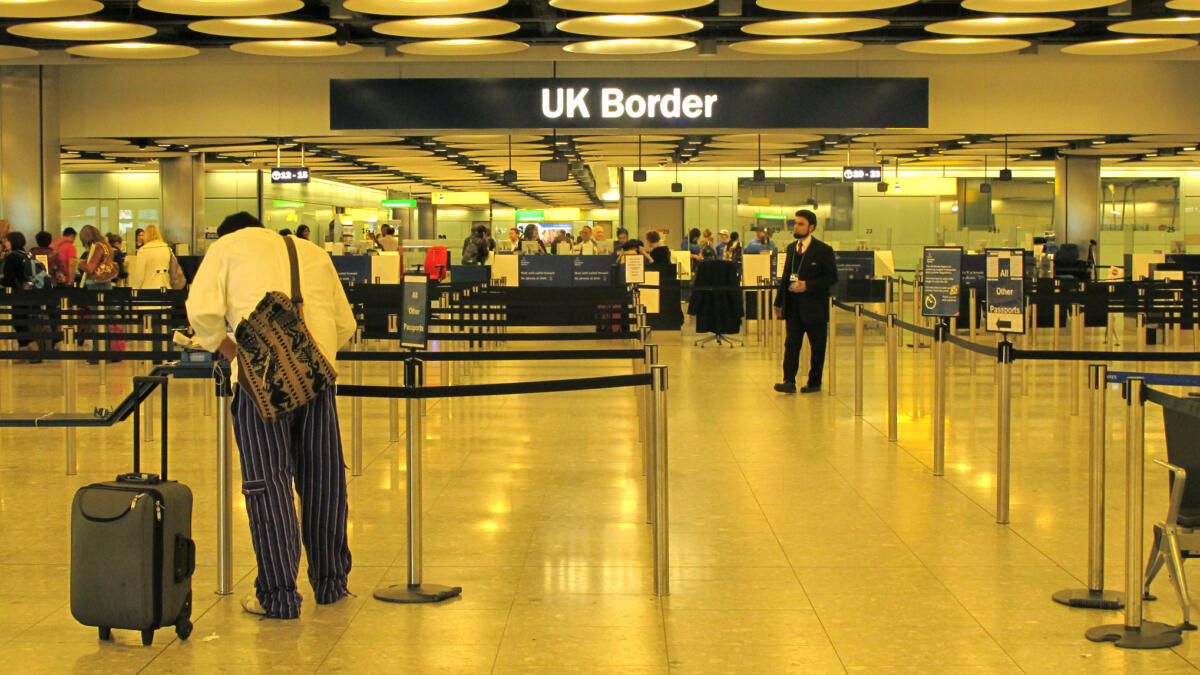 Britische Grenze mit Passkontrolle