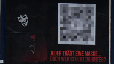 The QR code, blackened here, actually leads to a website where illegal goods are offered.
