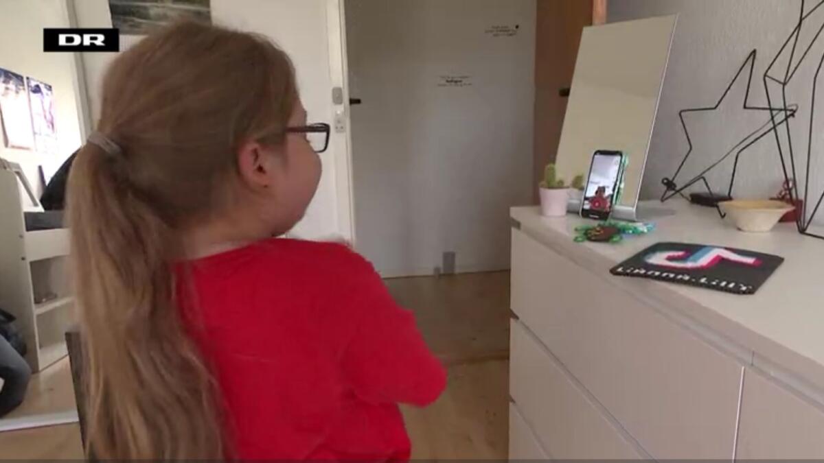 TikTok user Lianna Riedel Frank in her room