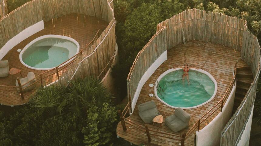 Drohnenfoto von Pools