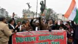 Proteste von Kleinbauern führen zu einer angeordneten Sperre von mehreren hundert Twitter-Accounts durch die indische Regierung.