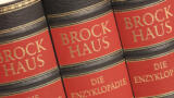Buchrücken der Brockhaus-Enzyklopädie