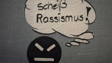 streetart berlin rassismus