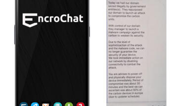 Das Bild zeigt einen Screenshot eines "EnchroChat"-Telefons.
