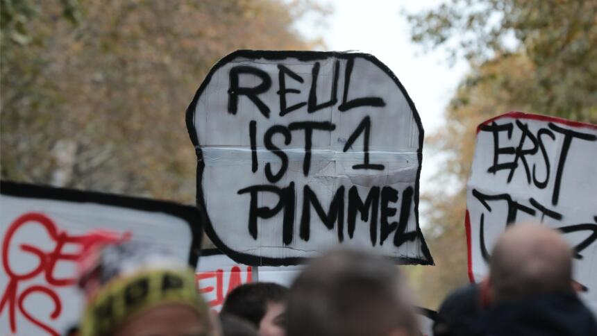 Reul ist 1 Pimmel