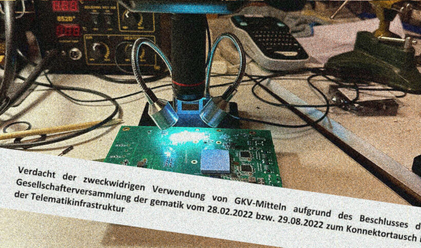 Eine Festplatte wird von zwei Schreibtischlampen beleuchtet, darüber ein Screenshot der Anzeige der Verbände.