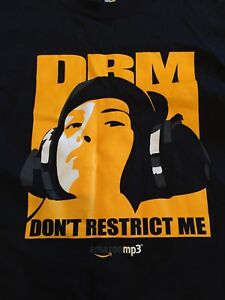 Amazon-T-Shirt aus dem Jahr 2008 mit dem Aufdruck „DRM – Don’t Restrict Me“
