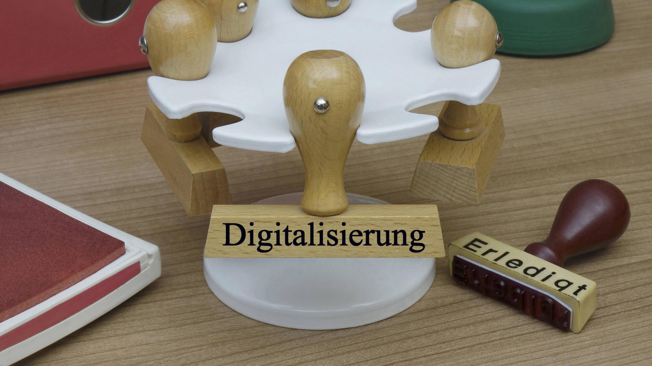 Stempel mit der Aufschrift "Digitalisierung"