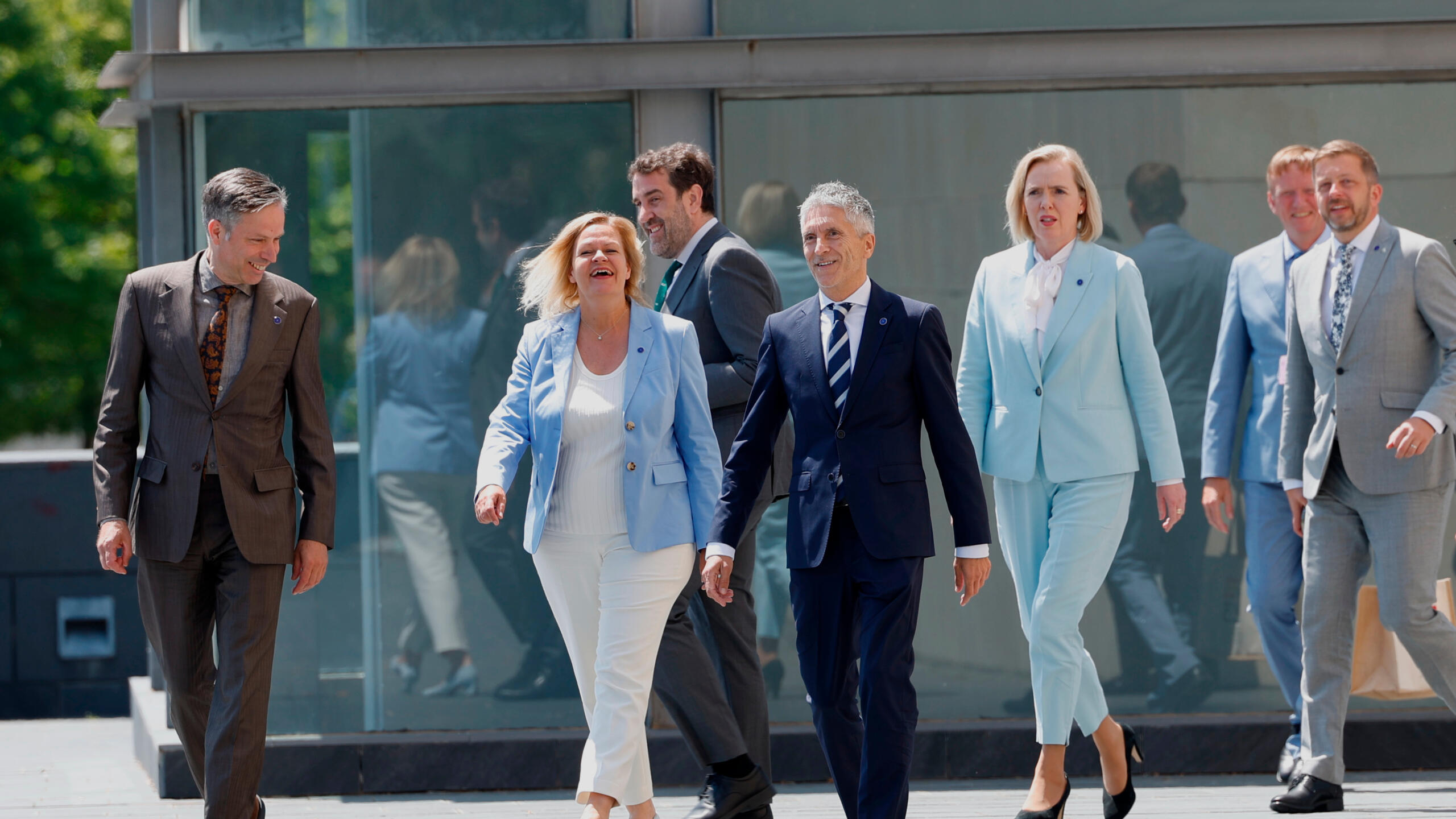 Nancy Faeser, Fernando Grande-Marlaska Gómez und andere Menschen.