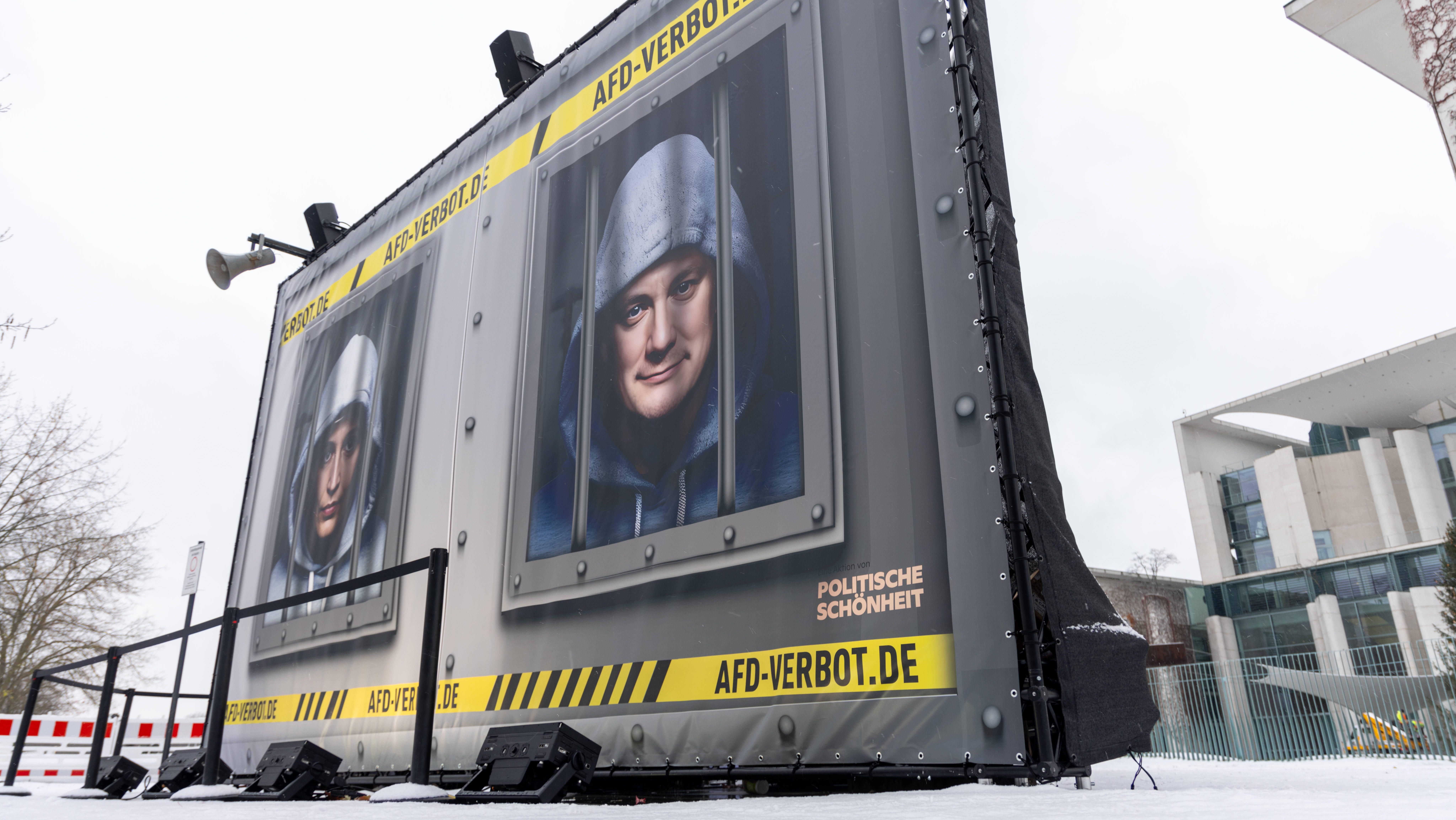 Installation vor dem Kanzleramt