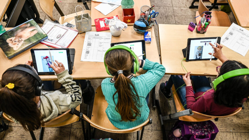 Digitalisierung an Schulen: Kompetenz vor Geräte!