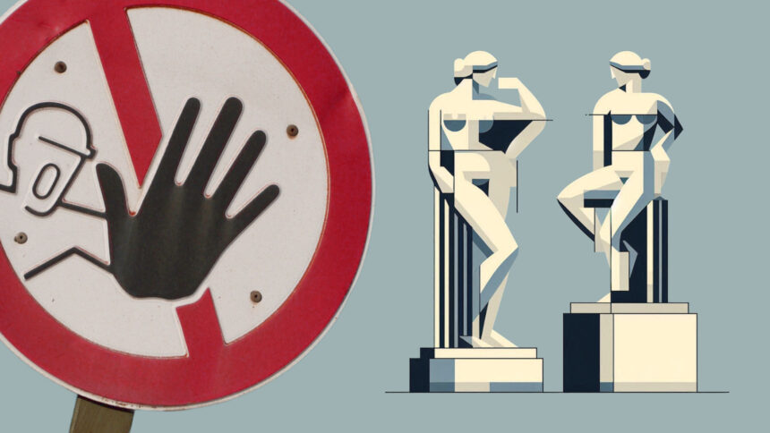 Ein großes Zutritt-verboten-Schild. Zwei Marmor-Statuen mit entblößten Brüsten.