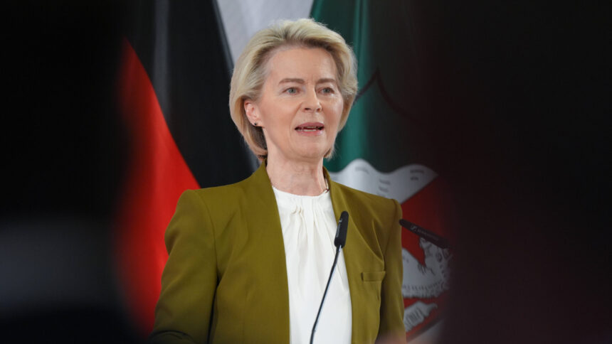 Intransparente Ursula von der Leyen