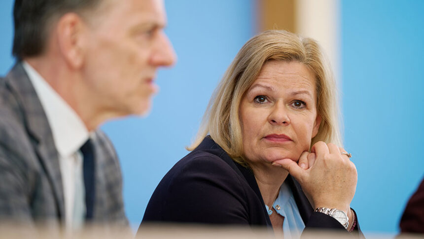 Innenministerin Nancy Faeser und BKA-Präsident Holger Münch.