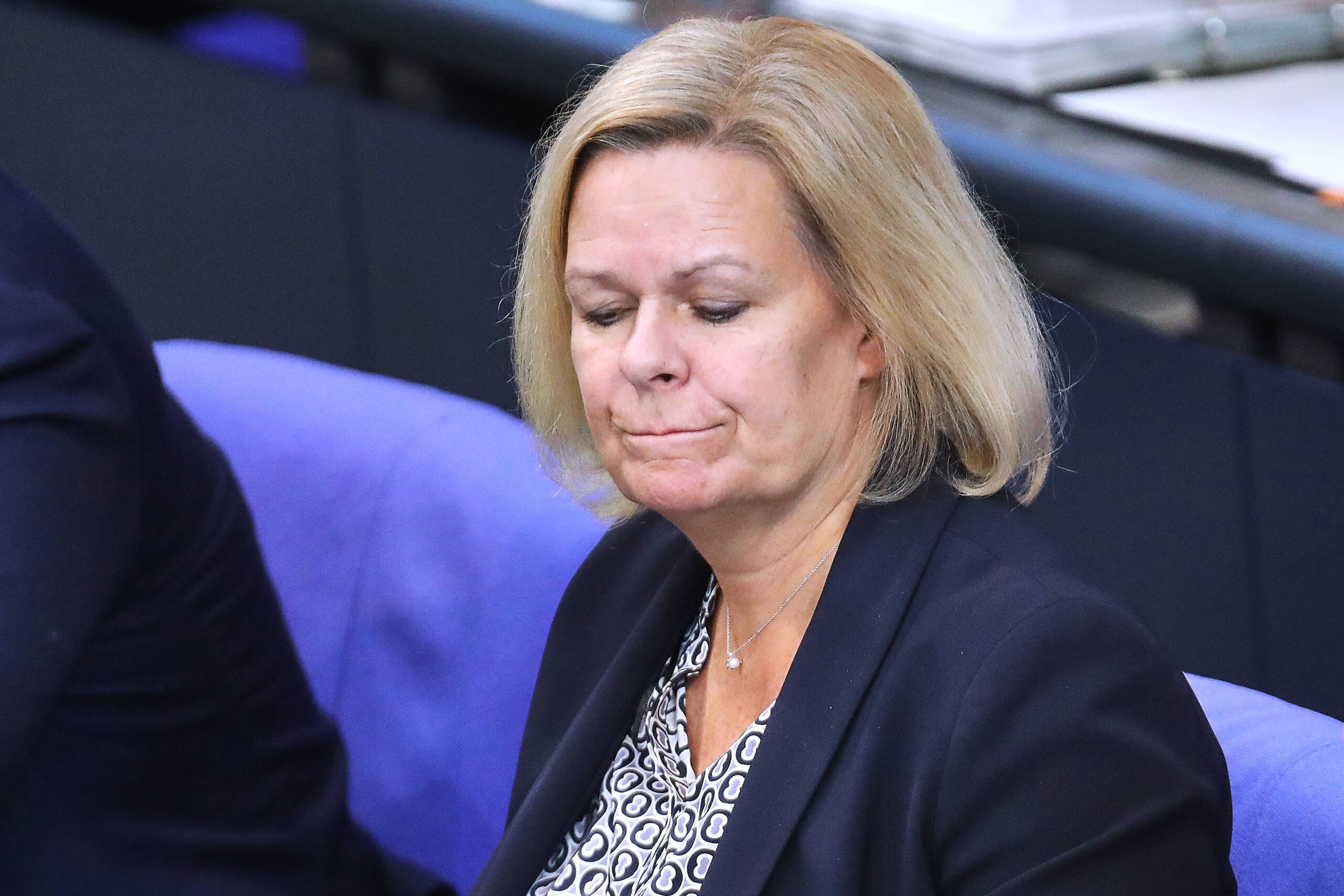 „Sicherheitspaket“: Kosmetische Korrekturen an Überwachungsplänen