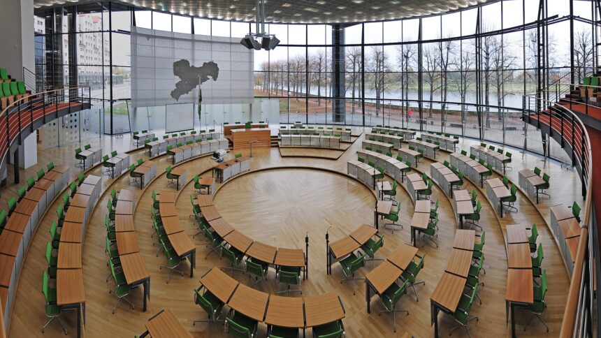 Plenarsaal im Sächsischen Landtag in Dresden