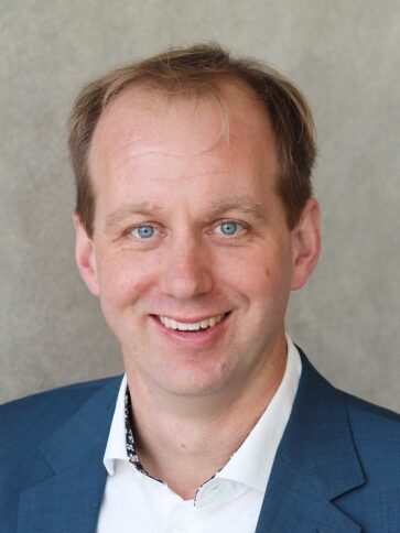 Portraitfoto von Thorsten Thiel