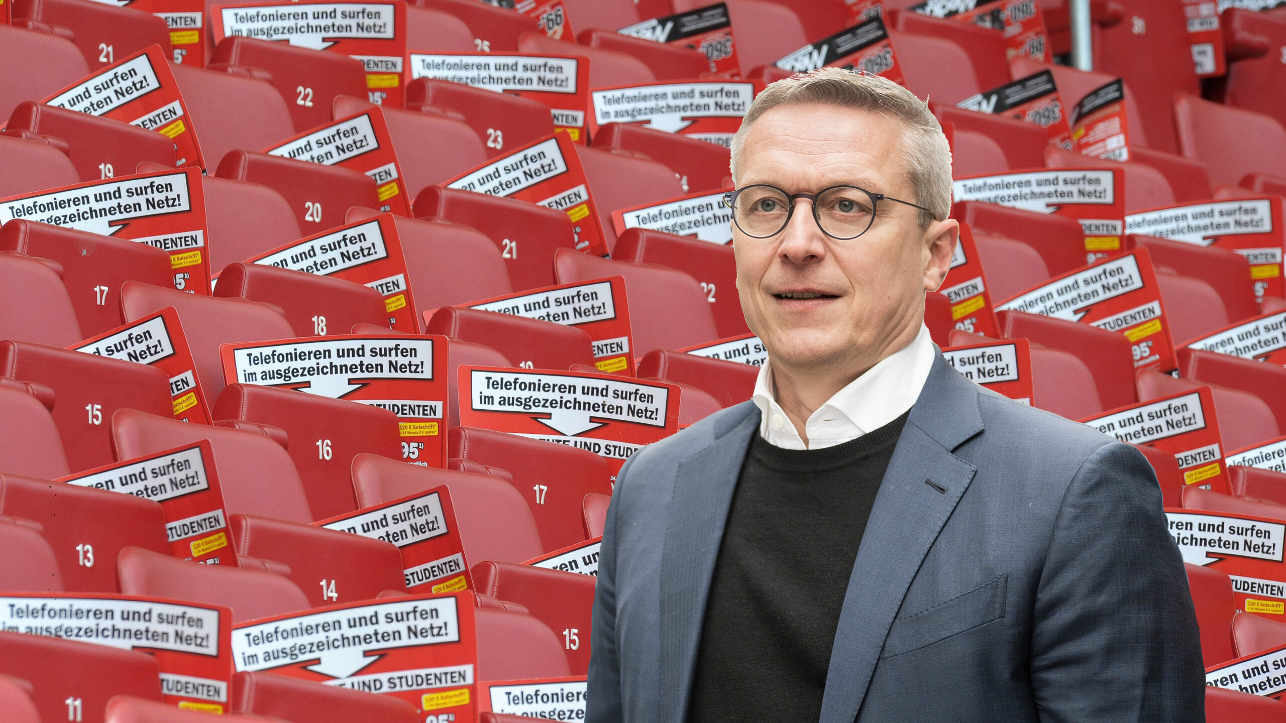 Karsten Wildberger vor Mediamarkt-Werbung