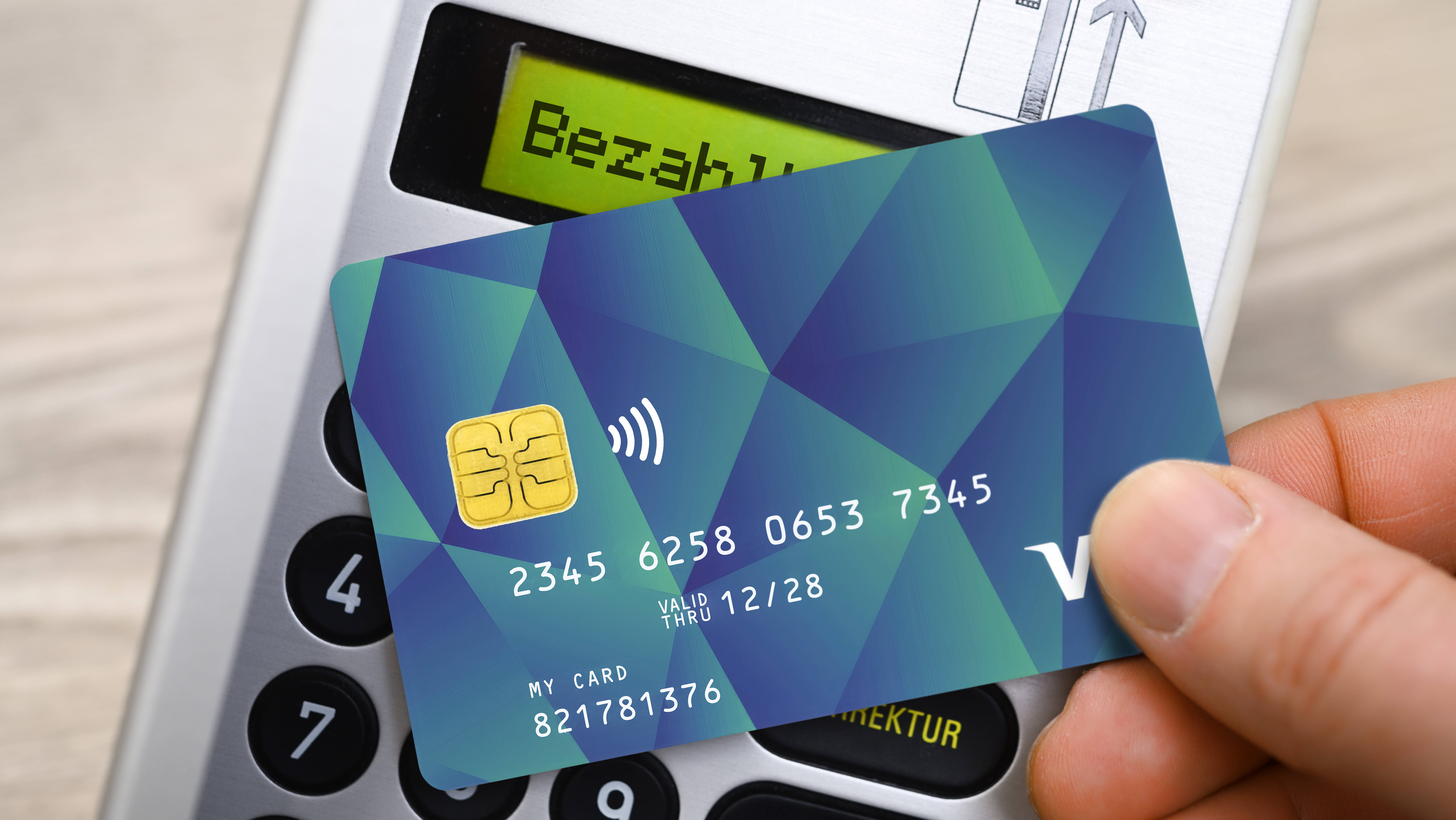 Bezahlkarten: Überweisungsfreigaben sind ein Datenschutzproblem