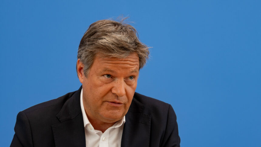 Grundrechte-Report 2025: Habeck und die Hausdurchsuchung
