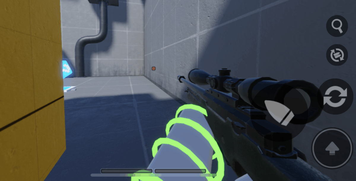 Egoshooterperspektive: Gewehr im Bild.