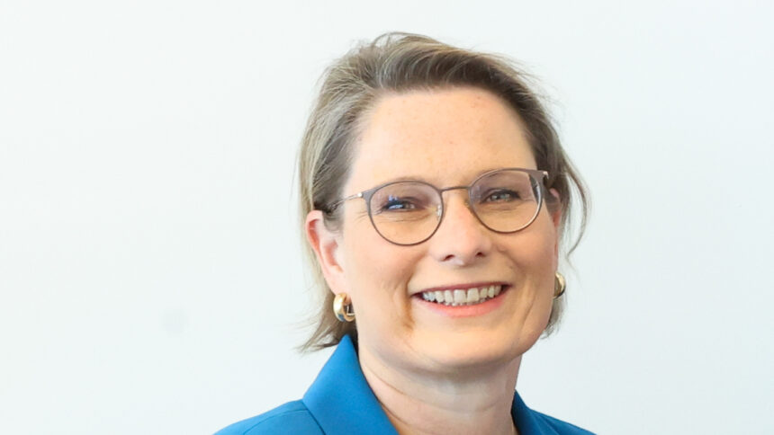 Portrait Stefanie Hubig (SPD), Bundesjustizministerin.